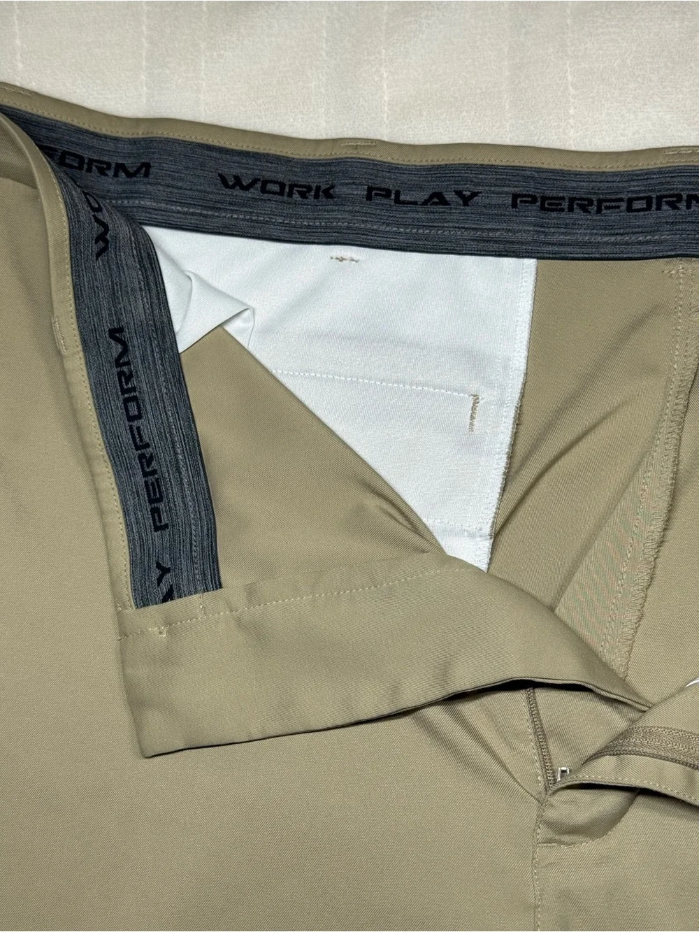 Roundtree & Yorke Men's Tan Performance Hybrid Shorts